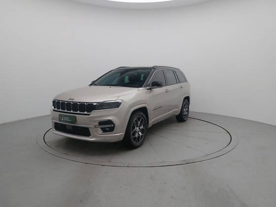 JEEP COMMANDER 1.3 T270 TURBO FLEX OVERLAND AT6 JEEP COMMANDER 1.3 T270 TURBO FLEX OVERLAND AT6